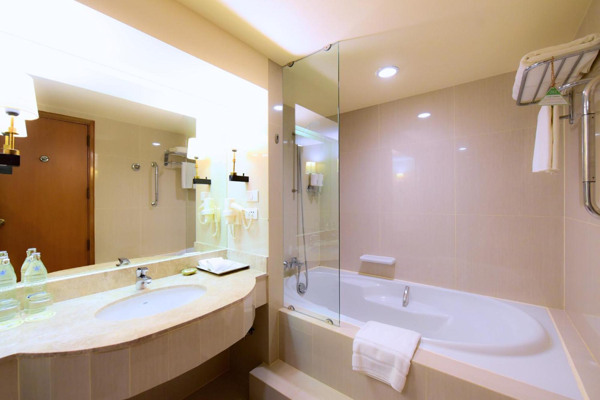 One-Bedroom Suite