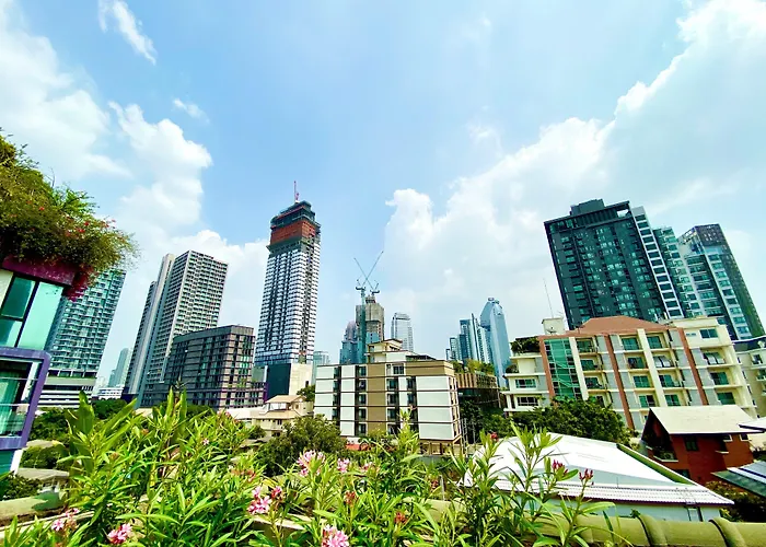 Nt Place Sukhumvit Suites